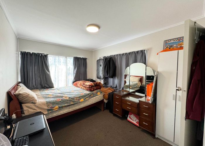 at 1/217 Shirley Road, Papatoetoe, Auckland