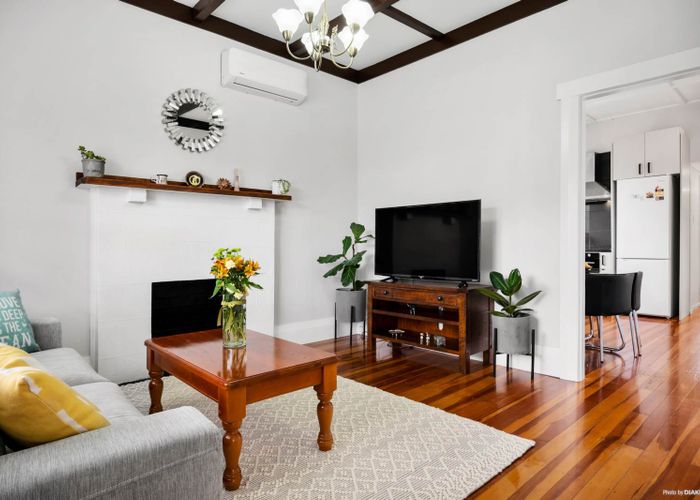  at 27 Sturges Avenue, Otahuhu, Auckland