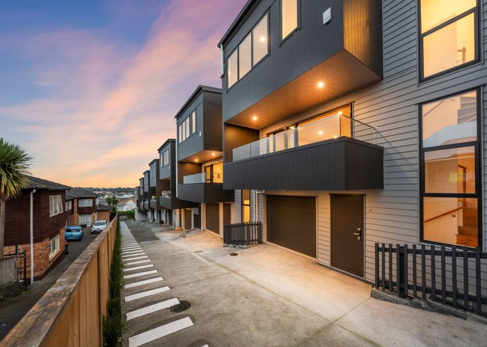  at Lot 2 / 11 Hayr Road, Three Kings, Auckland City, Auckland