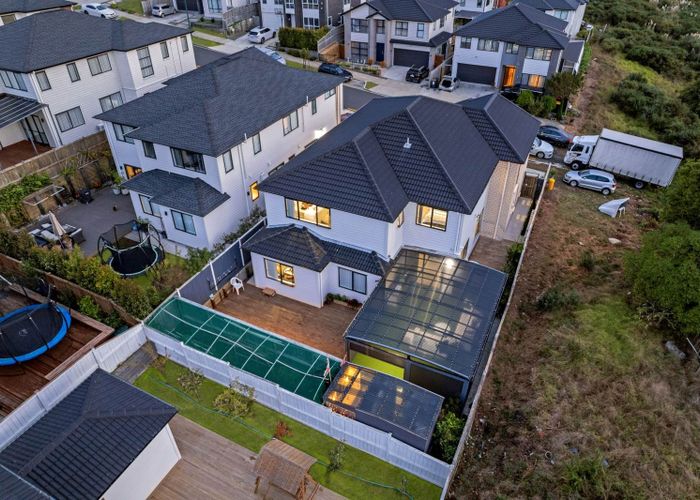 at 8 Arahanga Road, Flat Bush, Manukau City, Auckland