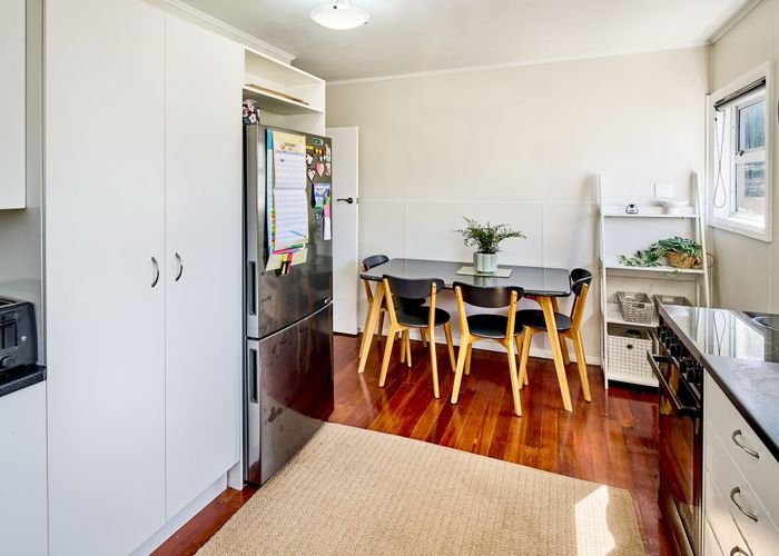  at 316 Main Road, Tawa, Wellington, Wellington