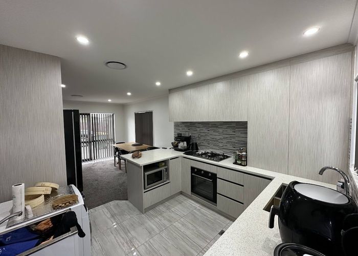  at 5A Von Sturmer St, Mangere East, Manukau City, Auckland