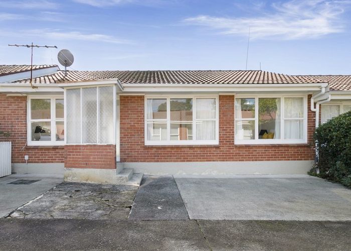  at 2/20 Inkerman Street, Onehunga, Auckland