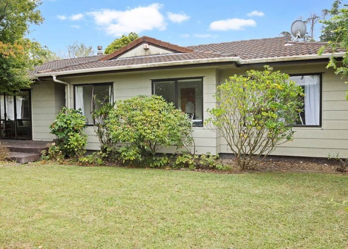  at 3 Birdwood Road, Swanson, Auckland