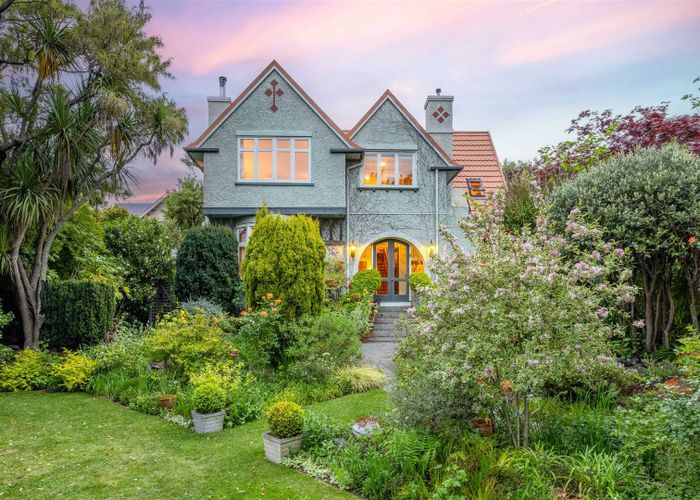  at 23 Cashmere Road, Cashmere, Christchurch