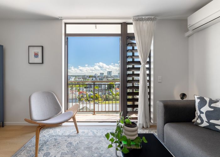  at 5B/4 Rendall Place, Eden Terrace, Auckland