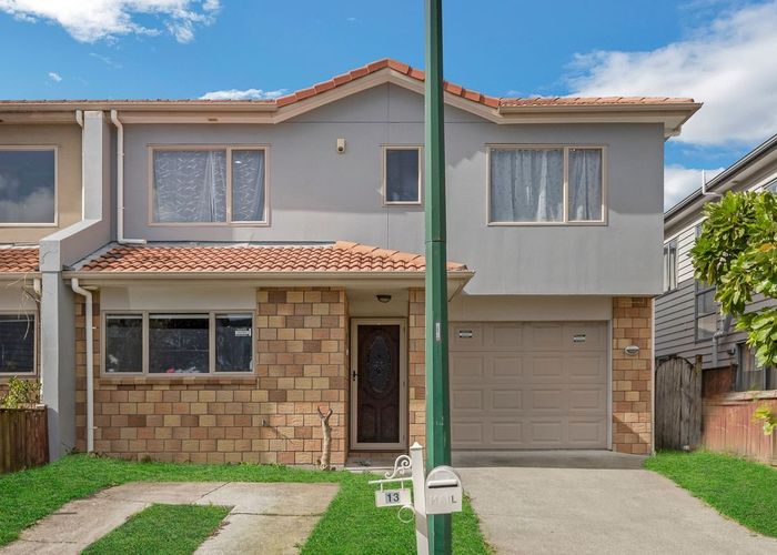  at 13 BUSHPARK PLACE, Flat Bush, Manukau City, Auckland