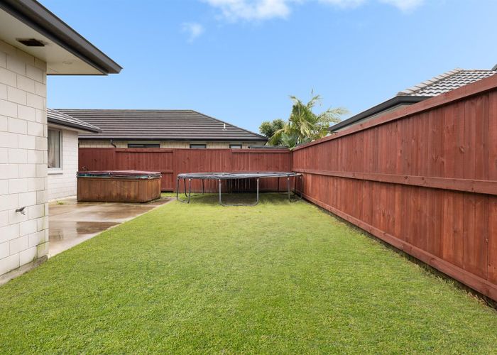 Free property data for 25 Livingstone Drive, Papamoa Beach, Papamoa