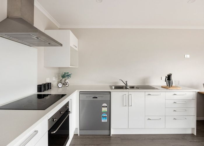  at 2/67 Fifth Avenue, Enderley, Hamilton, Waikato
