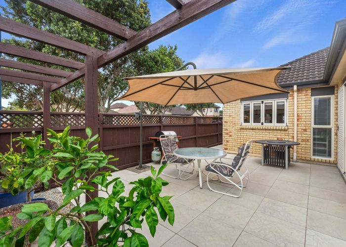  at 17 Espalier Drive, Henderson, Waitakere City, Auckland