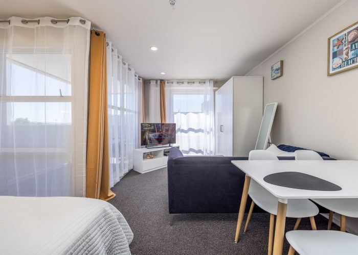  at 9E/109 Vincent Street, Auckland Central, Auckland