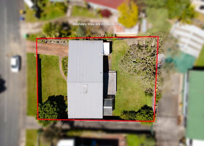  at 11 Allington Road, Massey, Auckland