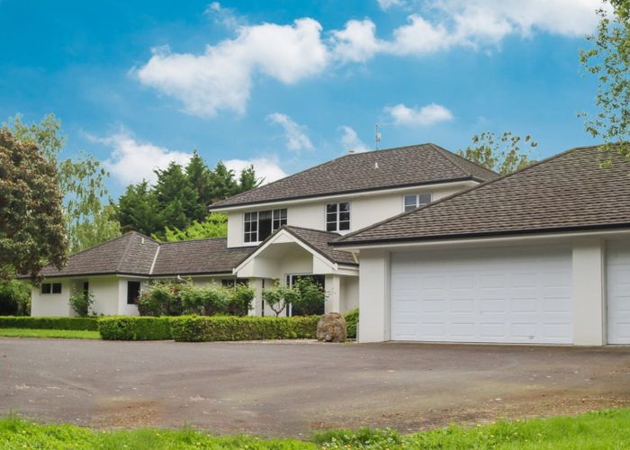  at 38 Oaktree Lane, Flagstaff, Hamilton
