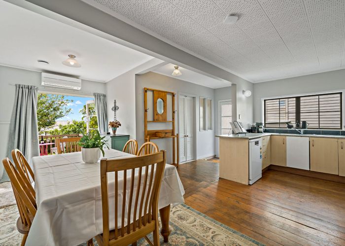  at 91 Hutchinson Avenue, New Lynn, Auckland