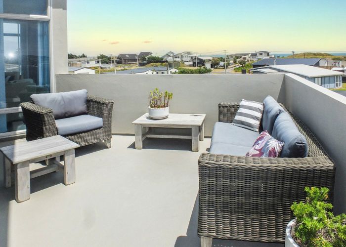  at 9 Trafalgar Street, Foxton Beach, Horowhenua, Manawatu / Whanganui
