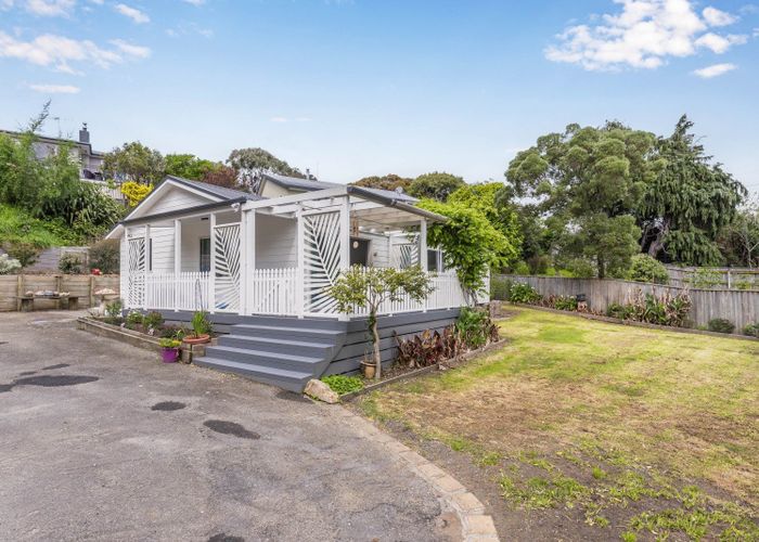  at 10 Clunie Avenue, Raumati South, Paraparaumu