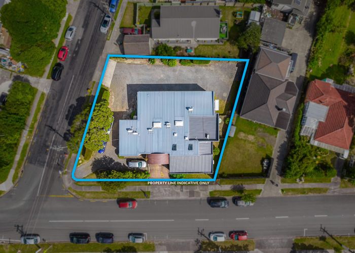  at 8 Archibald Road, Kelston, Waitakere City, Auckland