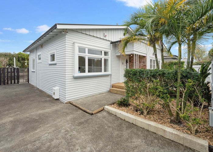  at 136  Peary Road, Mount Eden, Auckland City, Auckland