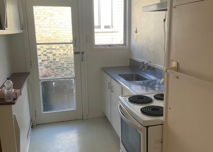  at 2/15 Harbutt Avenue, Mount Albert, Auckland City, Auckland