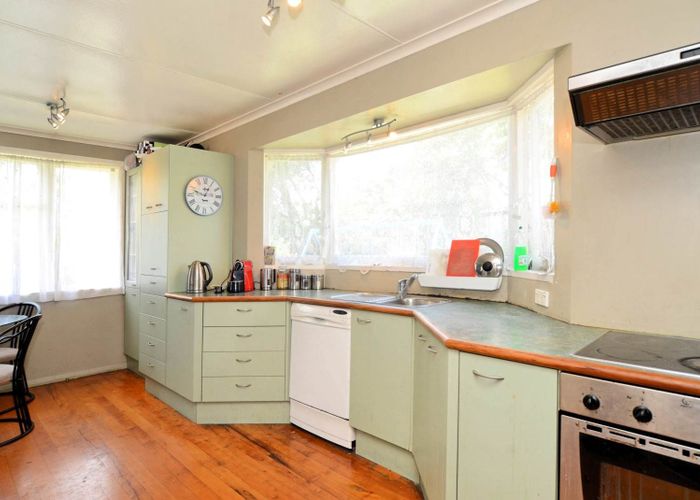  at 11 Albrecht Avenue, Mount Roskill, Auckland