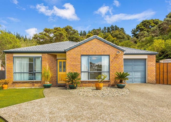  at 24 Donald Place, Stillwater, Silverdale