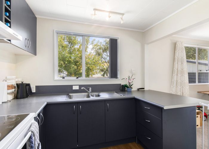  at 1/9 Gemstone Drive, Birchville, Upper Hutt