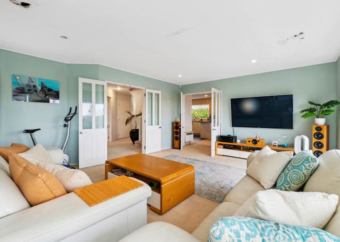  at 22A View Road, Shelly Park, Manukau City, Auckland