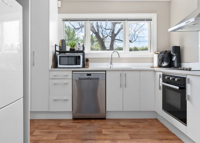  at 24 Buffon Street, Waltham, Christchurch City, Canterbury