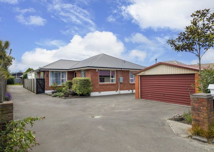  at 6 Bentley Street, Russley, Christchurch