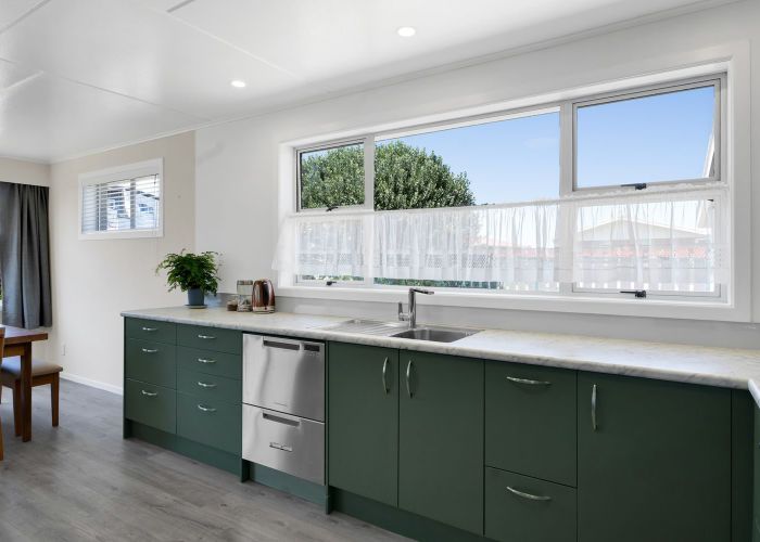  at 54 Murray Avenue, Hawera