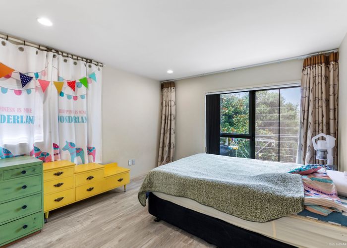  at 2/437B Albany Highway, Albany, North Shore City, Auckland