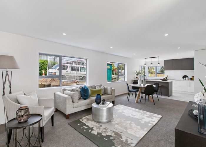  at 51D Grassways Avenue, Pakuranga, Manukau City, Auckland
