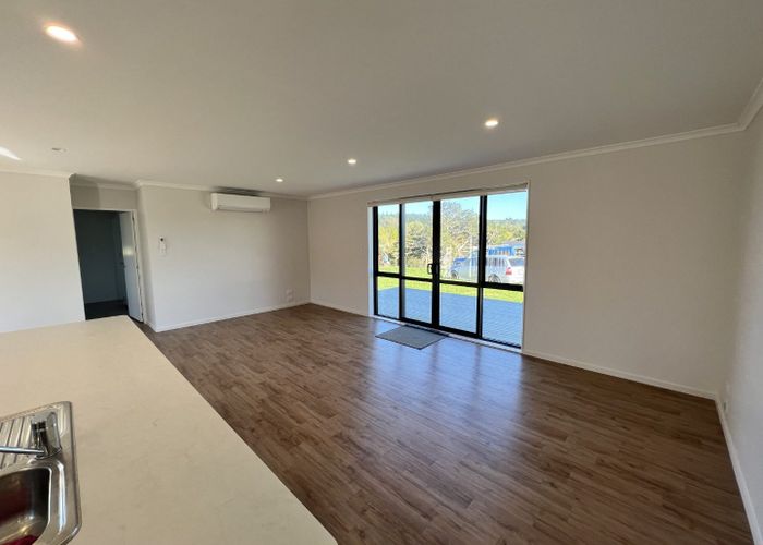  at 678 Coatesville-Riverhead Highway, Albany