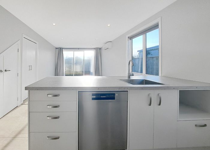  at 11/41 Main Road, Wainuiomata, Lower Hutt, Wellington