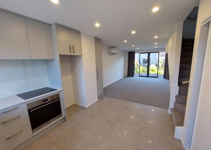  at 1/37 Webb Street, Merivale, Christchurch City, Canterbury