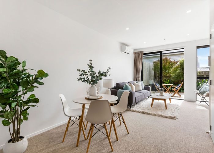  at 2/62 Spenmoor Street, Newlands, Wellington, Wellington