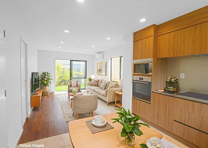  at 44D Cyclarama Crescent, Massey, Waitakere City, Auckland