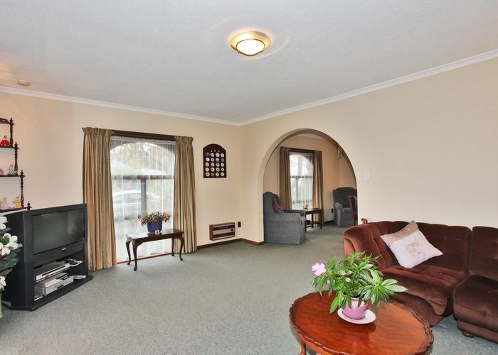  at 1/6 Vega Place, Heathcote Valley, Christchurch