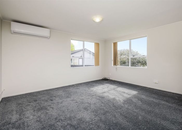  at 1/82 Palmers Road, Clendon Park, Manukau City, Auckland