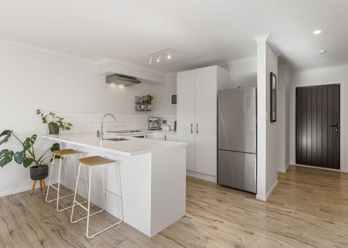  at 1/17 Abbeygate Street, Birkdale, Auckland