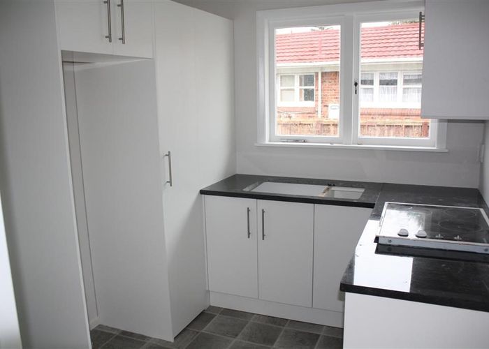  at 2 Vine Street, Mangere East, Manukau City, Auckland