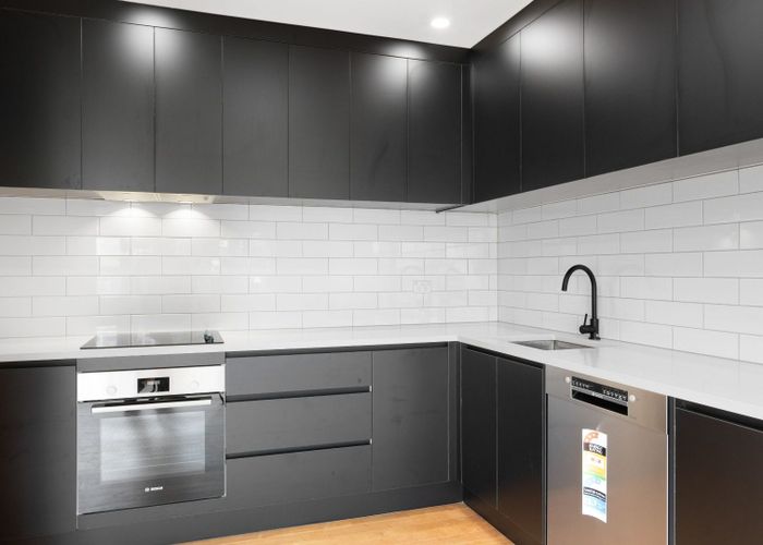  at 5/37 Tawera Road, Greenlane, Auckland