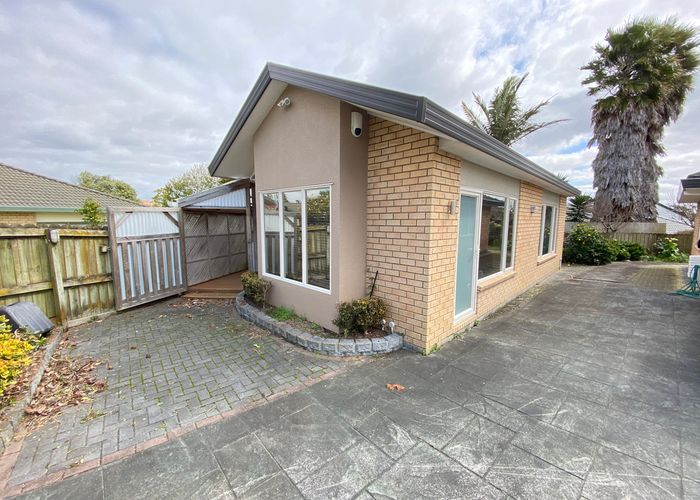  at 6 Etwall Court, Dannemora, Auckland