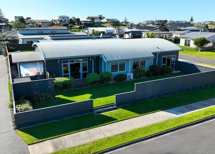  at 18 Surfers Avenue, Waihi Beach, Waihi Beach