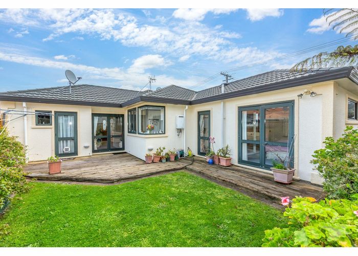  at 9 South Street, Petone, Lower Hutt