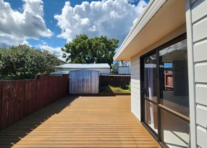  at 3/71 Blockhouse Bay Road, Avondale, Auckland City, Auckland