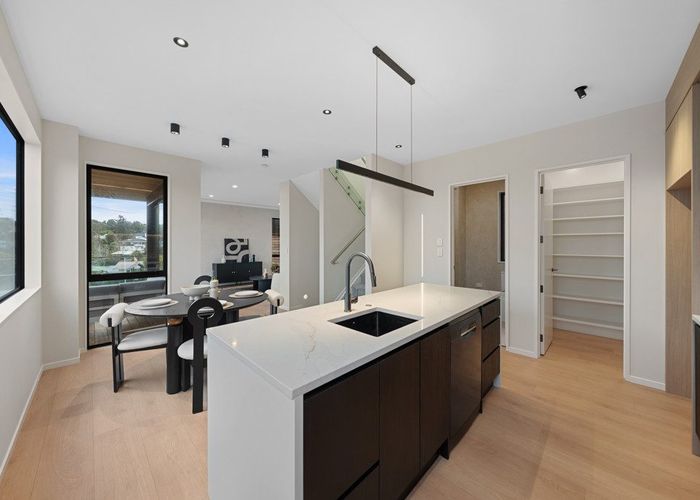  at 34A William Souter Street, Forrest Hill, North Shore City, Auckland