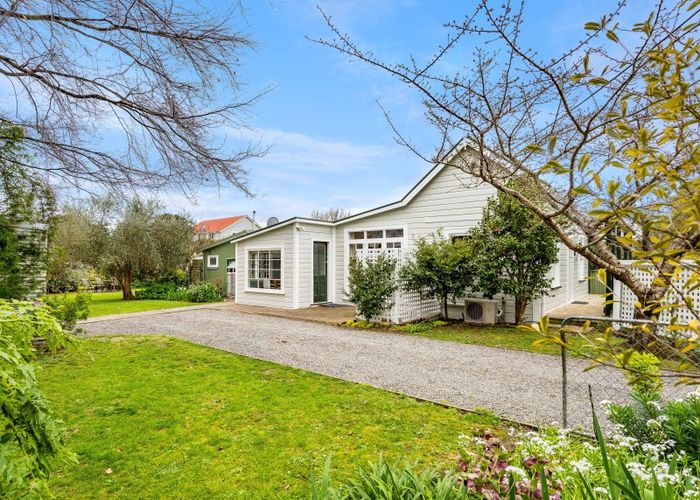 Free property data for 66 Jellicoe Street, Martinborough homes.co.nz