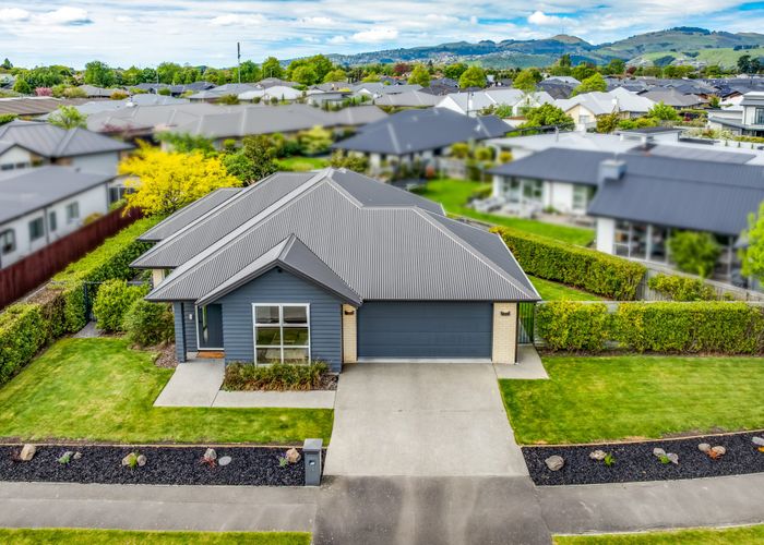  at 14 Graycliffe Street, Halswell, Christchurch City, Canterbury