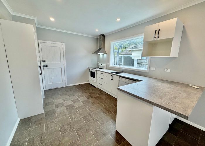  at 105 Main Road, Wainuiomata, Lower Hutt, Wellington